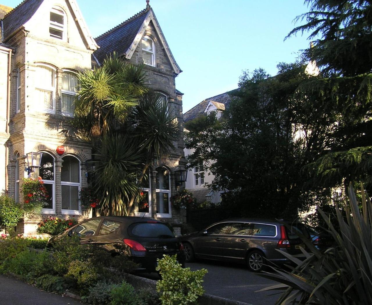 Townhouse Rooms Truro Exterior photo